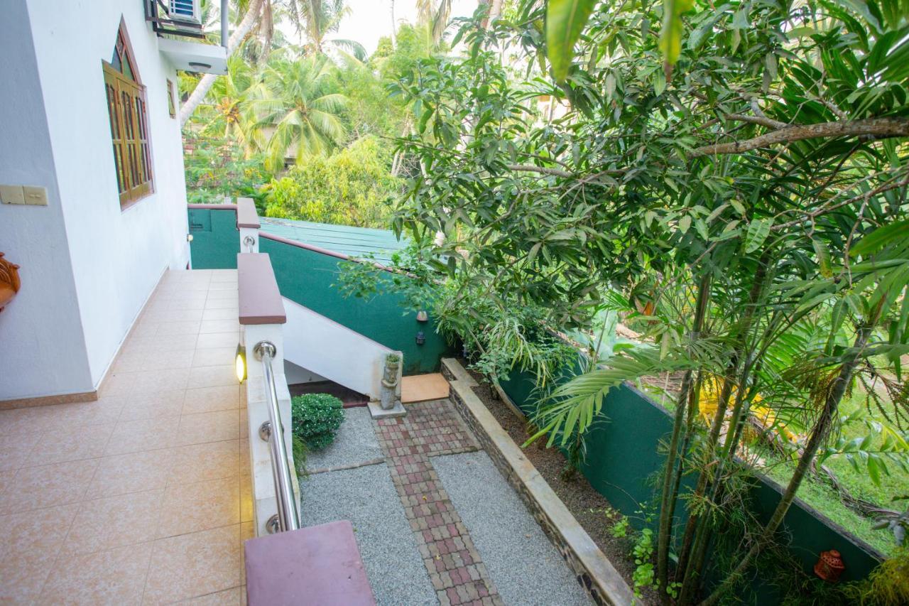 Green Villa Unawatuna Bagian luar foto