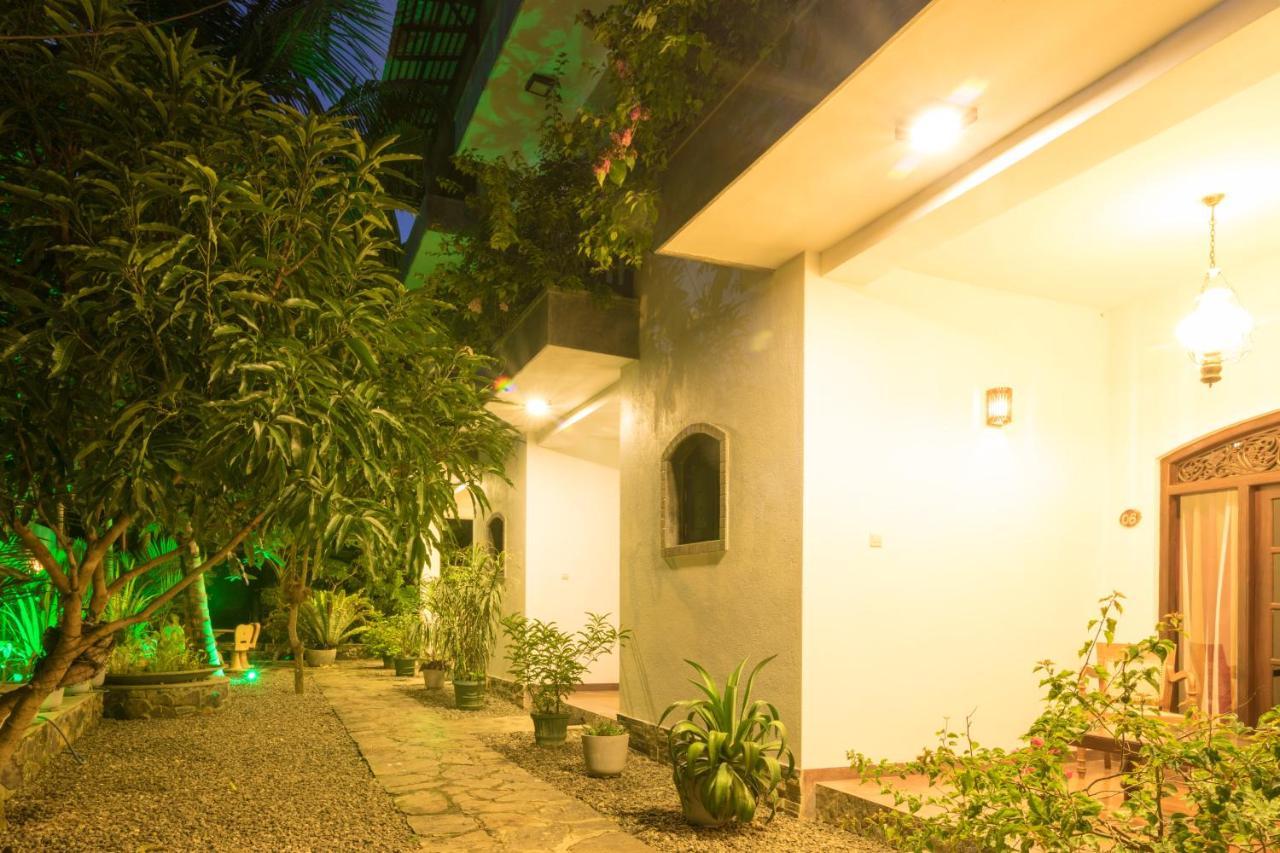 Green Villa Unawatuna Bagian luar foto
